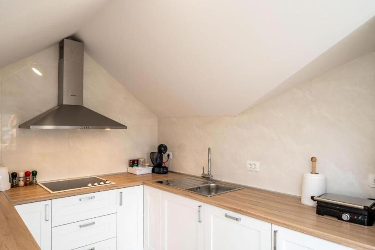 Apartment Matej Mokošica Eksteriør billede